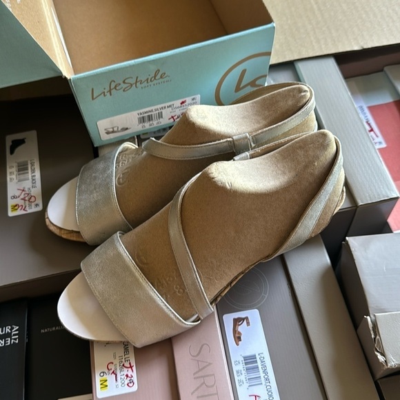 LifeStride Yasmine Wedge Sandal - Picture 6 of 7